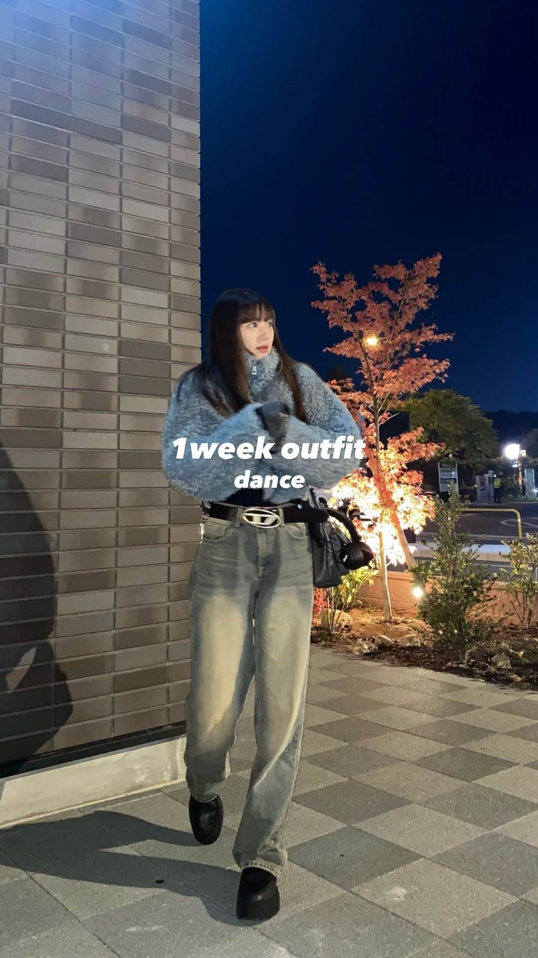 kikumi0823のインスタグラム：「1week outfit🌙 ダンス7コーデ集め🎧🚀  #fashion #dance #jazzhiphop #girlshiphop #kpop #choreographer #オリジナルコレオ #ストリートファッション #韓国ファッション #osakalesson #y2kコーデ #y2kヘアアレンジ #ハーフアップお団子 #ダンスファッション #ダンス衣装」