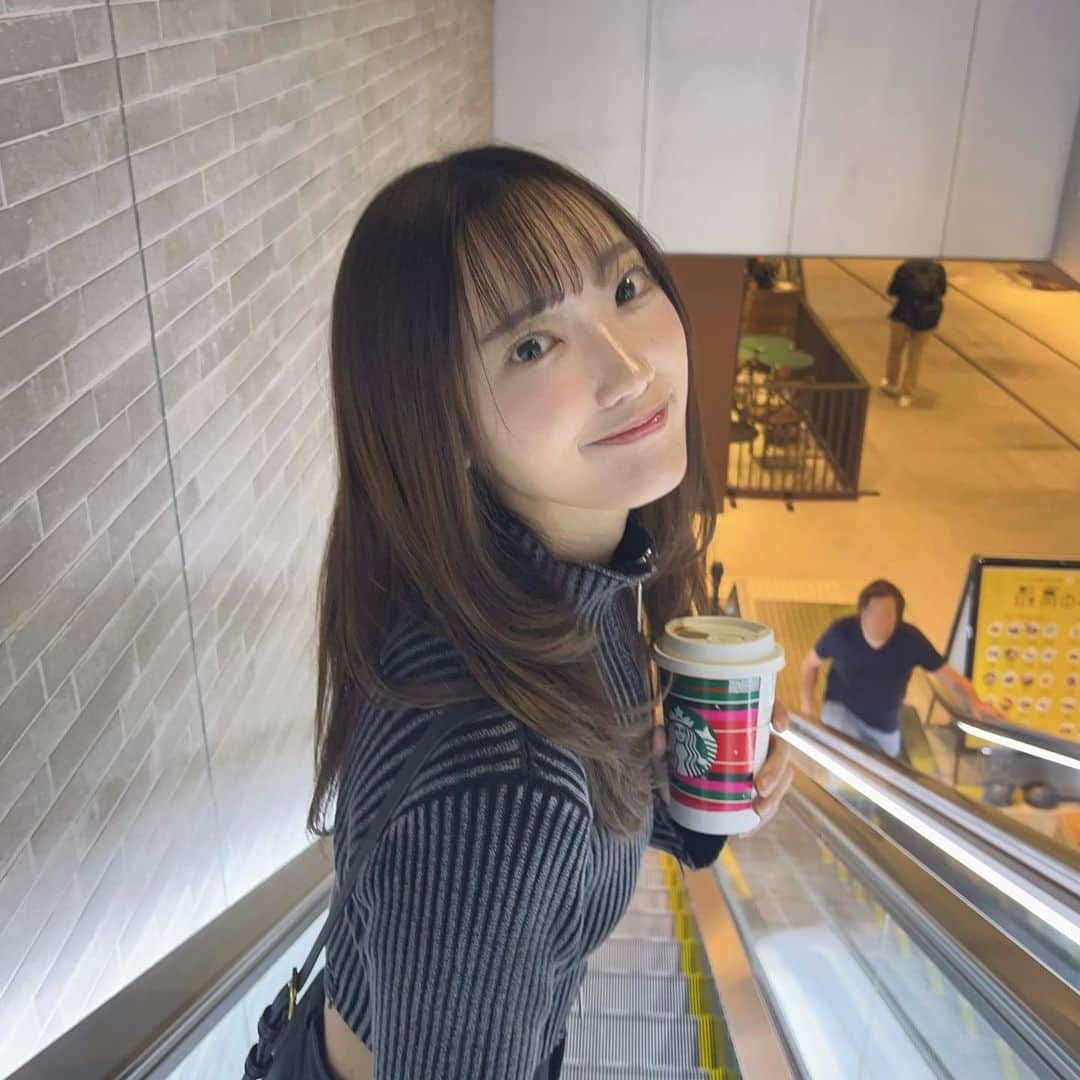 相澤瑠香のインスタグラム：「冬デートどこ行きたい？♡」