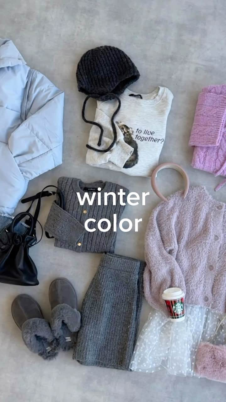 w closetのインスタグラム：「【winter color】  "気になるアイテムがあればコメントしてね♡" _______________  冬の新作が続々と入荷中♡  オンラインショップはプロフィールTOPのURLよりご覧ください → @wclosetwearsinc  _______________  #wcloset#ダブルクローゼット#wclo_snap#トレンドアイテム#カラーコーディネート#冬ファッション#冬コーディネート#コーディネート#差し色コーデ#冬コーデ#カジュアルコーデ#トレンドコーデ#大人カジュアルコーデ#20代コーデ#冬トレンド#着回しコーデ#カーディガンコーデ#カーディガン#ニットコーデ#冬靴#グレーコーデ#ニット#ワントーンコーデ#ビックシルエット#グレーニット#白ニット#冬ニット#ピンクコーデ#ブルーコーデ#冬アウター」