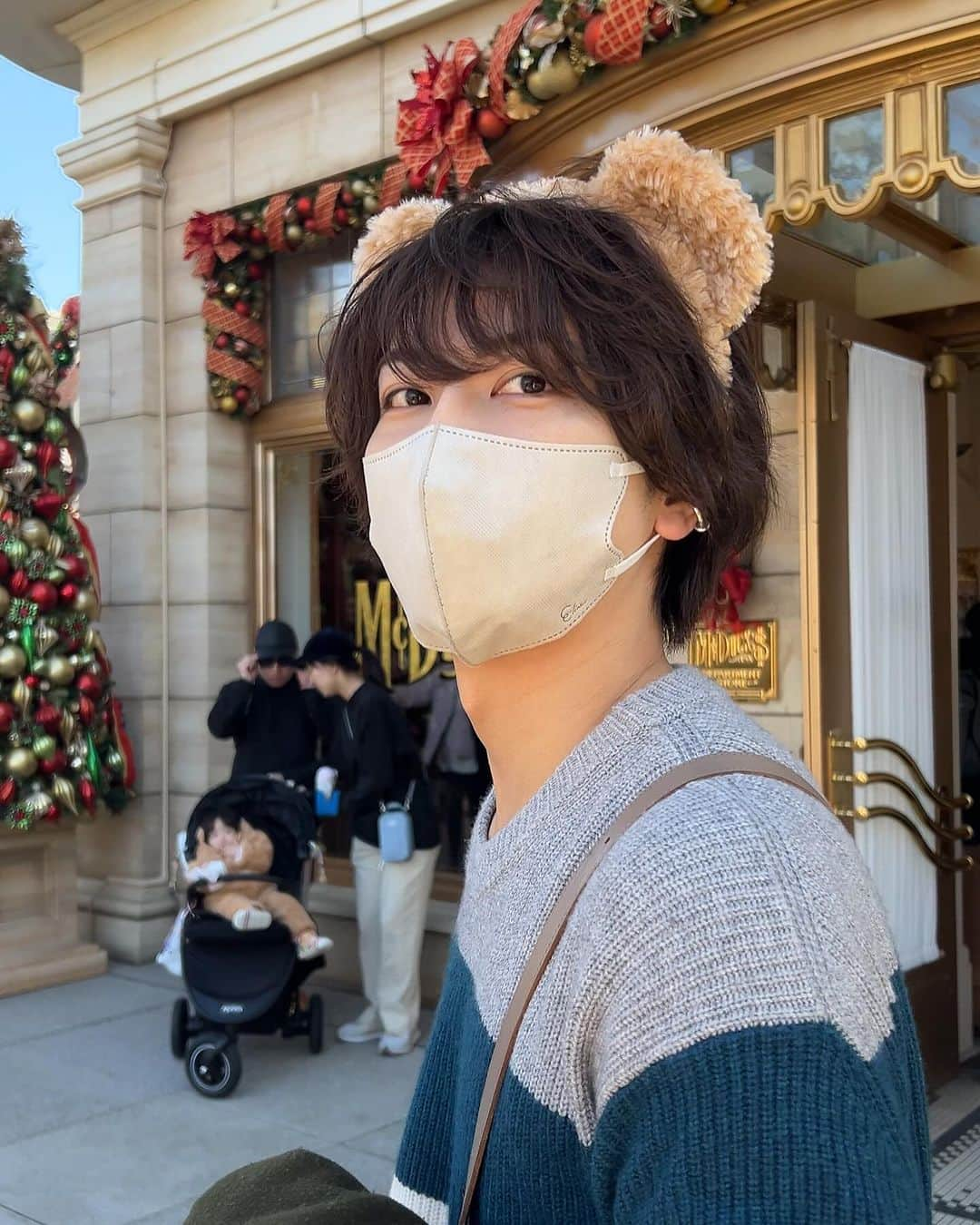 馬場健太さんのインスタグラム写真 - (馬場健太Instagram)「クリスマス感じた🎅🎄  #disneychristmas #tokyodisneysea  #ディズニークリスマス #ディズニーシー」12月10日 16時52分 - kenken_baaaa