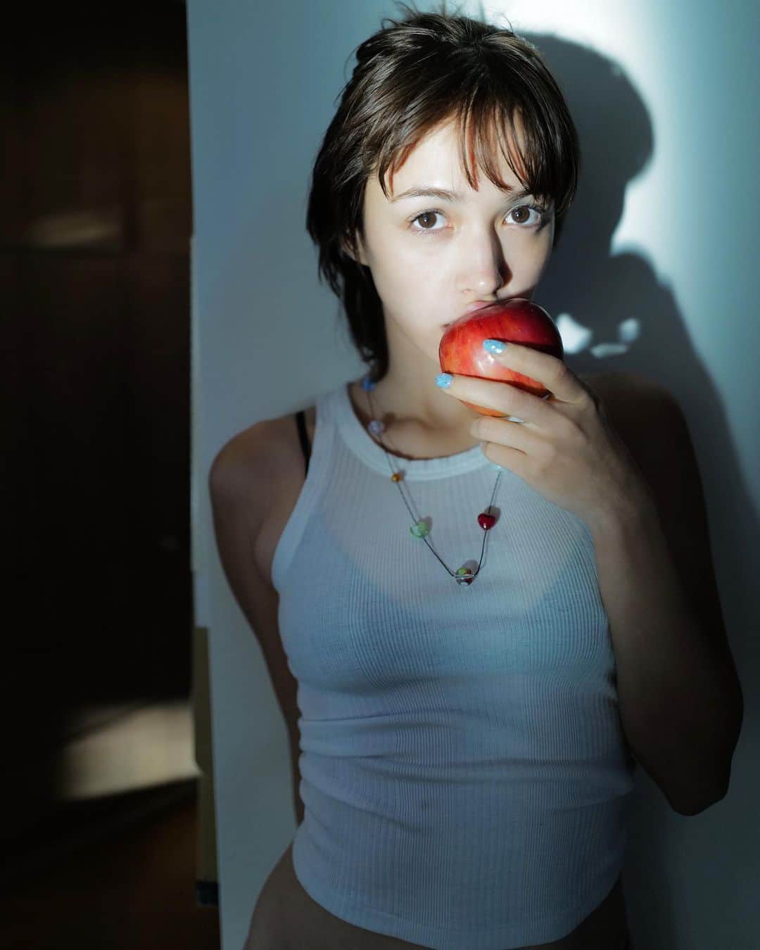 モーガン茉愛羅のインスタグラム：「🍎🍎🍎」