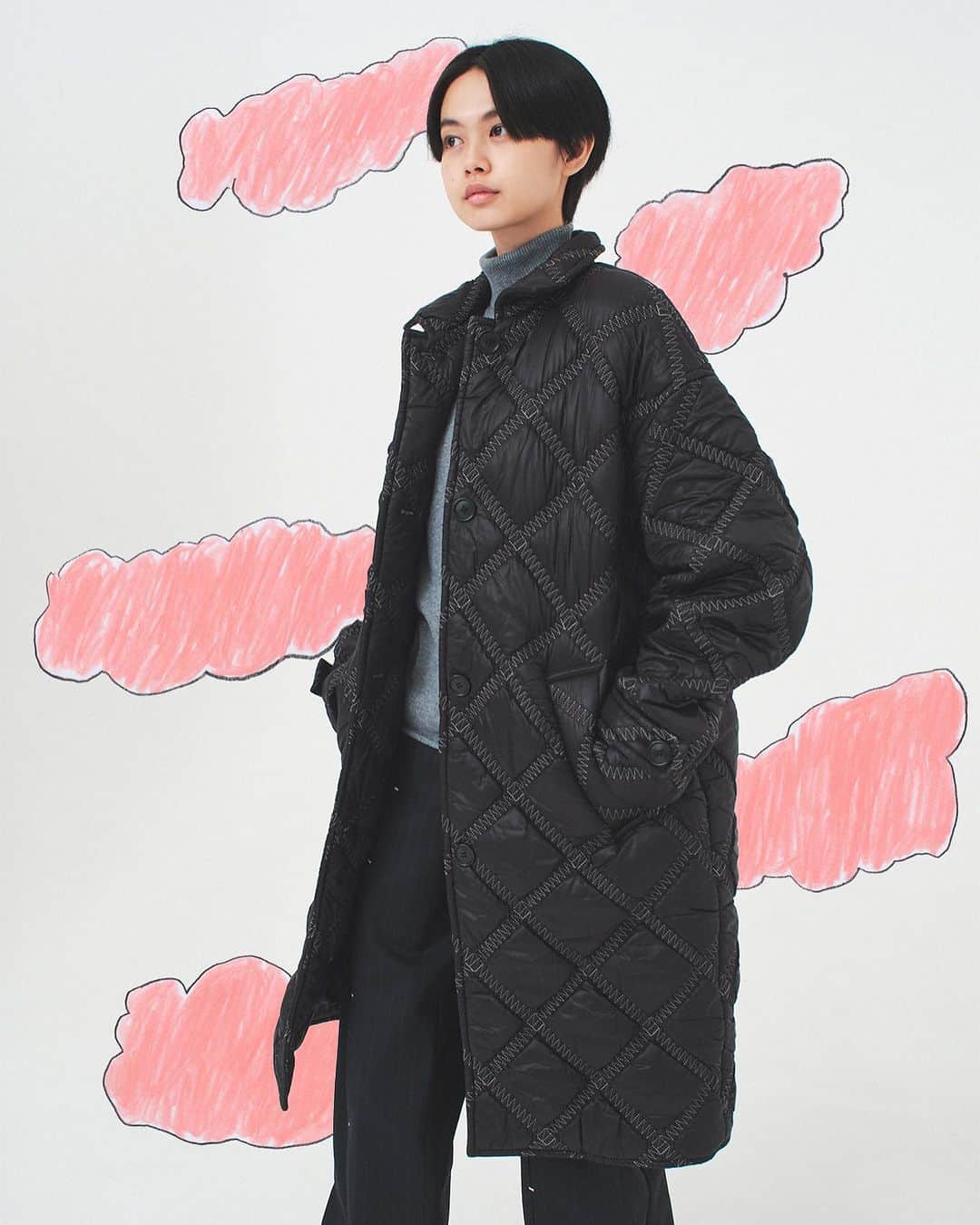sodukのインスタグラム：「fall winter 23 collection zoe wears padded coat.  #soduk #soduk23fw」