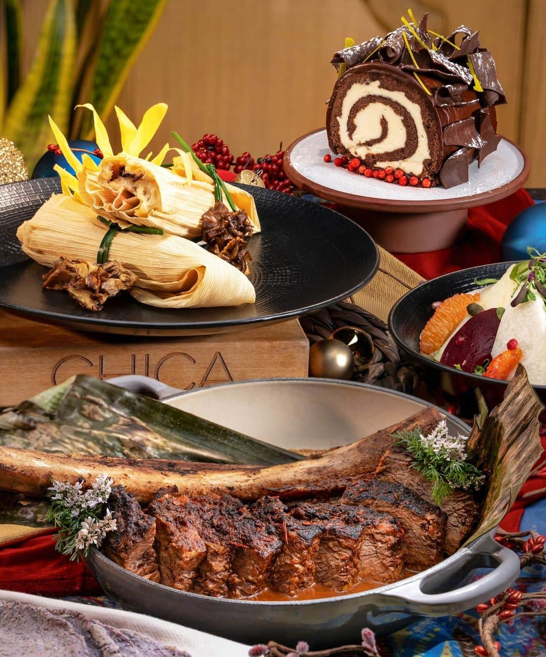 The Venetian Las Vegasのインスタグラム：「@chicarestaurants has your Christmas feast covered! Try their Black truffle & Porcini Mushroom Tamal or Short Rib Barbacoa, and finish with a Chocolate Peppermint Buche de Noel.」