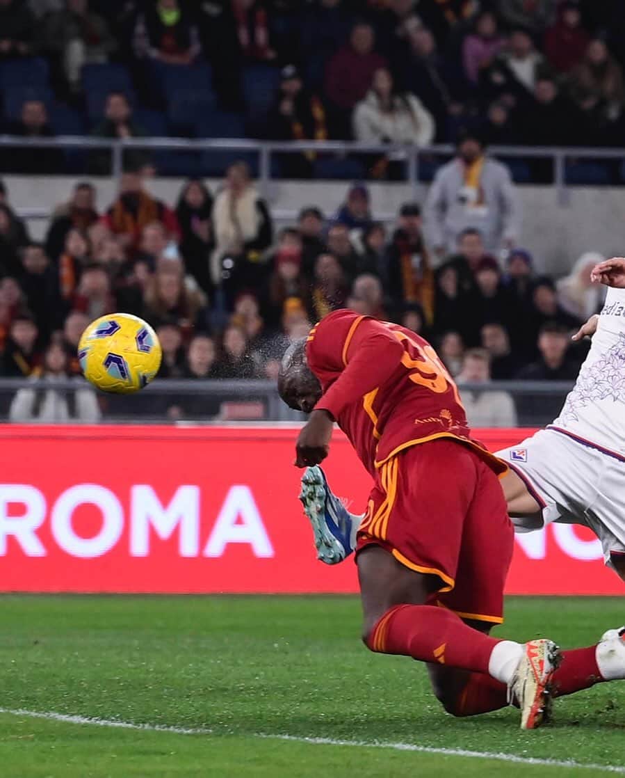 のインスタグラム：「MAMMAMIA.jpg 👈 📸  #ASRoma #RomaFiorentina」