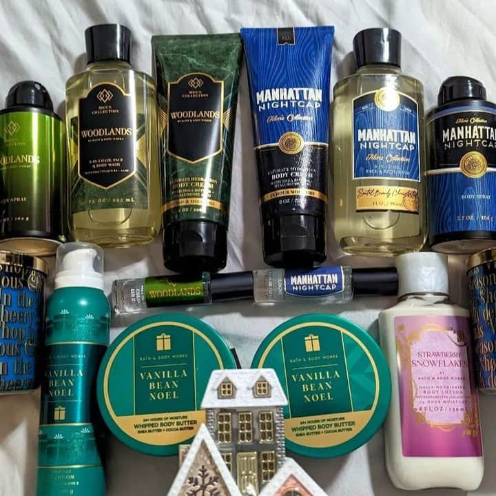 Bath & Body Worksさんのインスタグラム写真 - (Bath & Body WorksInstagram)「‼️LAST CALL TO HAUL‼️ Finish up your #BODYCAREDAY shopping in the nick of time ⏰ with under $5 gifts for the fragrance lovers in your life (and don't forget something for you)! ✨ ​」12月10日 22時00分 - bathandbodyworks