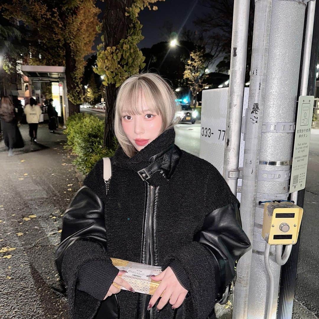 タナカガさんのインスタグラム写真 - (タナカガInstagram)「私 with まい泉弁当」12月10日 21時23分 - tanakaga.12