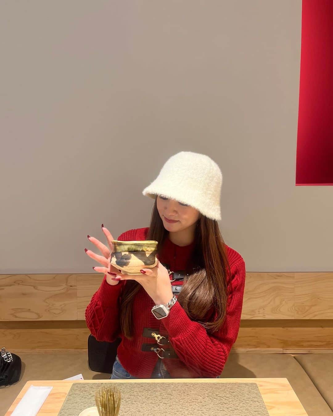 畑中萌衣さんのインスタグラム写真 - (畑中萌衣Instagram)「自分で抹茶作れるカフェ🍵🌿‬」12月10日 21時26分 - 11mei_