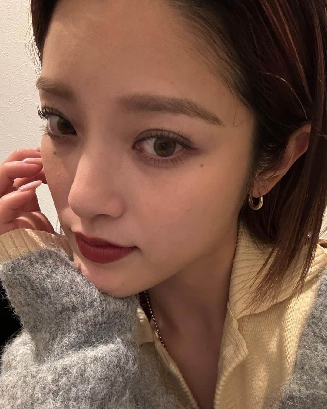 所谷舞のインスタグラム：「いつもぱっちりまつげ作ってくれてありがとう✌️💗」
