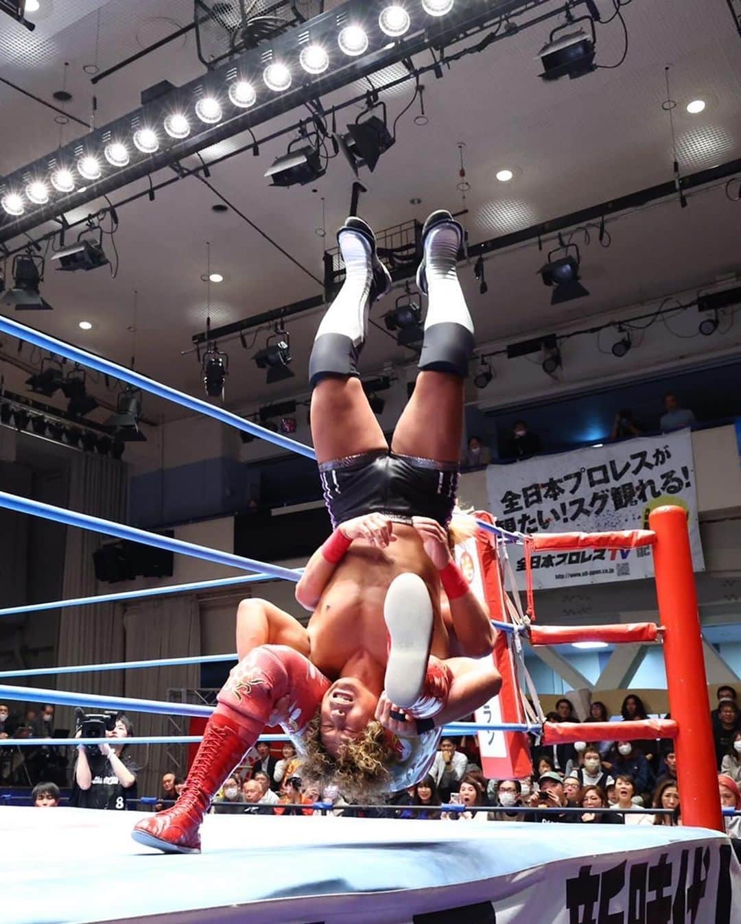 宮原健斗さんのインスタグラム写真 - (宮原健斗Instagram)「2023.12.6 tokyo korakuen #prowrestling photo 📸 @ajpw_official」12月10日 22時01分 - kento_miyahara