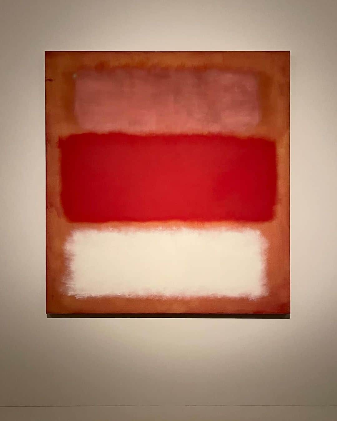 クリスヴァンアッシュさんのインスタグラム写真 - (クリスヴァンアッシュInstagram)「ROTHKO AT LA FONDATION LOUIS VUITTON  THANK YOU @fondationlv #rothko #markrothko  #krisvanassche #kris_van_assche」12月10日 22時15分 - kris_van_assche