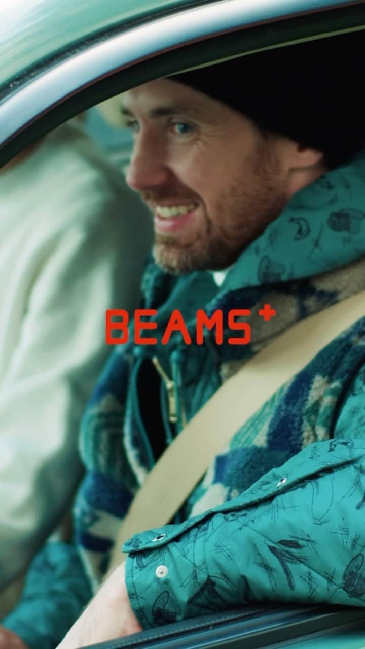 ビームスのインスタグラム：「… 『the season’s must and hidden style』  〈BEAMS PLUS〉が今シーズンおすすめするアイテム群を使ったLOOKコンテンツ。 シーズンLOOKの36体だけでは、表現し切れないアイテムも登場。今シーズンの注目アイテムを使いながら、新たにストーリーを吹き込み、コーディネートを作り込みました。 今回のテーマは、『SET-UP STYLE』。  ジャカードで仕上げたNativeパターンのボア素材。ジャケット、ベスト、パンツをラインナップ。アウトドアライクなアイテムでまとめた柄使いのコーディネート。ジャカードで細かな柄を表現しており、柔らかな肌触り、着心地を味わってもらえます。スポーティーなタウンユーススタイルから、リラックススタイルにぴったりな素材。  ——————————————————  The season we've been looking forward to for fall fashion has arrived. We're introducing the items you want to wear now, adding new stories and presenting coordinated outfits. The theme this time is "SET-UP STYLE”.  Native patterned boa material finished in jacquard. Jacket, vest, and pants lineup. Patterned coordinate with outdoor-like items. The detailed pattern is expressed in jacquard, giving you a soft and comfortable feel. This material is perfect for a sporty town use style or a relaxed style.  @beams_plus @beams_plus_harajuku @beams_plus_marunouchi #beamsplus」