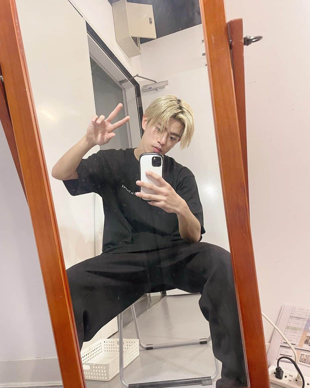 TAKUMIさんのインスタグラム写真 - (TAKUMIInstagram)「Thank you Taipei 楽しかったー！」12月10日 23時48分 - beatelements_takumi
