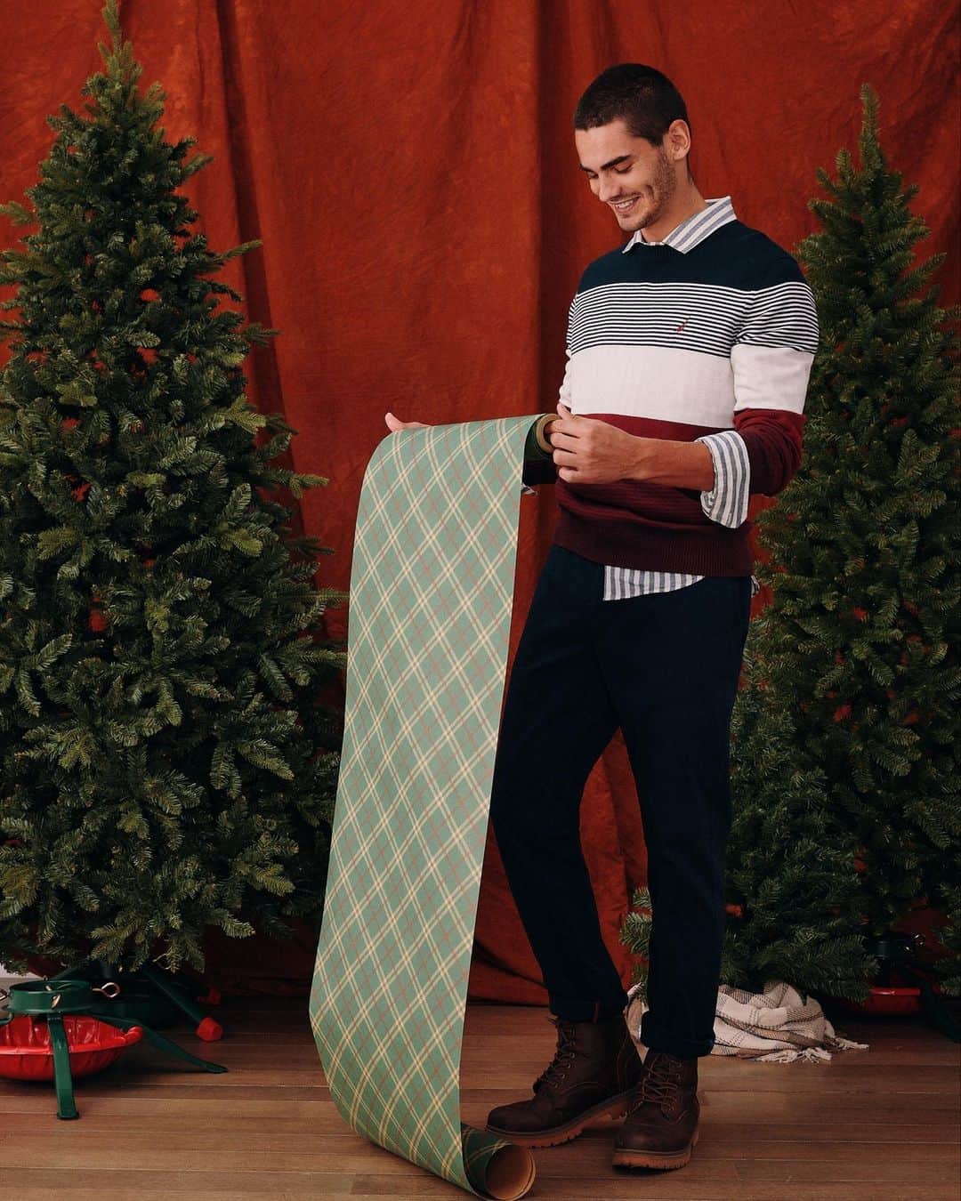 ノーティカのインスタグラム：「We make it easy to think of fresh new gift ideas for friends and family🎁 Discover gift deals from The Gift Guide!」