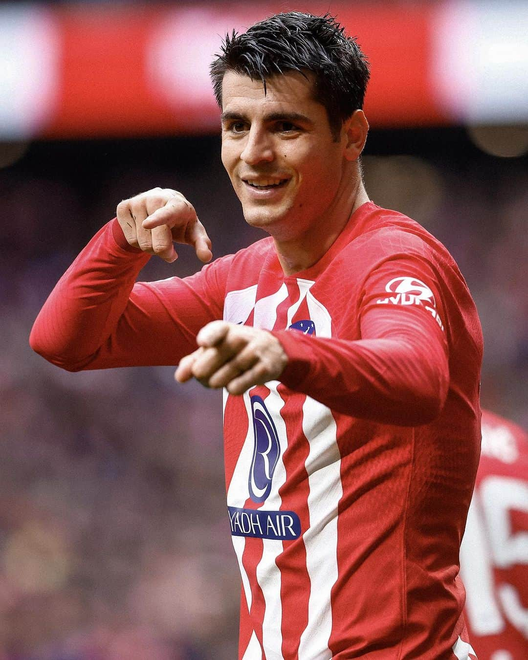 アルバロ・モラタさんのインスタグラム写真 - (アルバロ・モラタInstagram)「AÚPA ATLETI! ❤️🤍」12月11日 1時42分 - alvaromorata