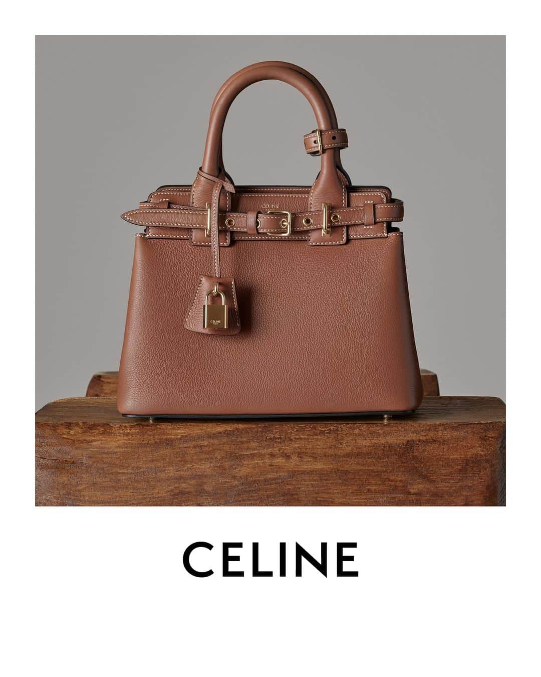 Celineのインスタグラム：「CELINE HOLIDAYS  CELINE TEEN CONTI BAG  @HEDISLIMANE PHOTOGRAPHY  #CELINEHOLIDAYS #CELINEBYHEDISLIMANE」