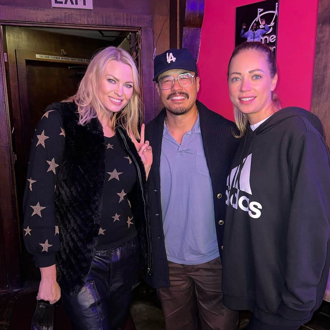 イリナ・ヴォロニーナのインスタグラム：「It was great to see Randall Park! It’s been 12 years since the episode of “Svetlana” we were in ! #thecomedychateau #randallpark #irinavoronina」