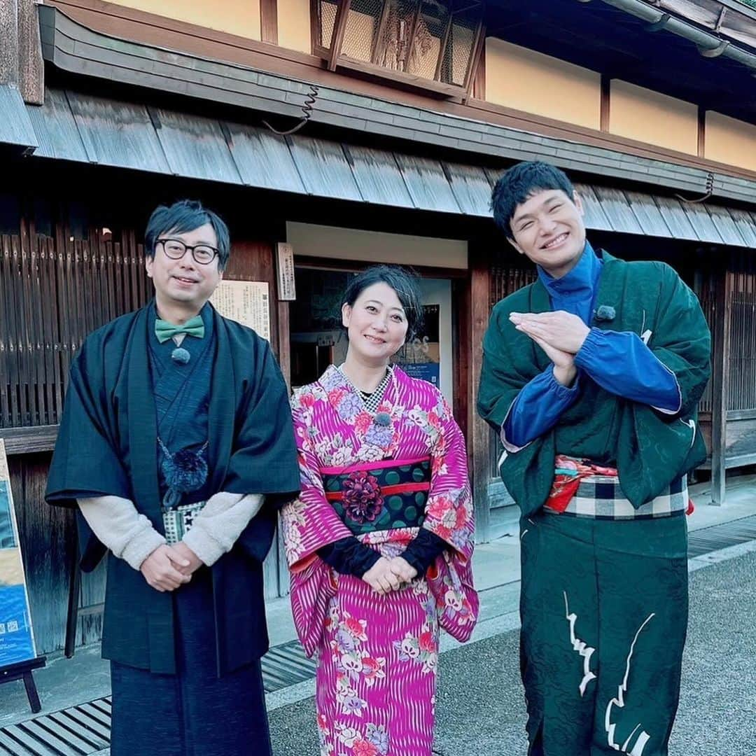 水谷千重子さんのインスタグラム写真 - (水谷千重子Instagram)「おふざけピン芸人3人が松阪市をおしゃれな現代風な着付けをしていただいてぶらぶら旅してきましたわよって👏👏👏 可愛いじゃない😍😍 今週の花咲かタイムズでオンエアよ！ 東海地方の方是非ご覧になって！ 全国でもロキポってやつでご覧になれますわよ😉 #花咲かタイムズ #推し旅 #着物 #松阪市 #松阪肉のうどん」12月11日 14時23分 - mizutanichieko