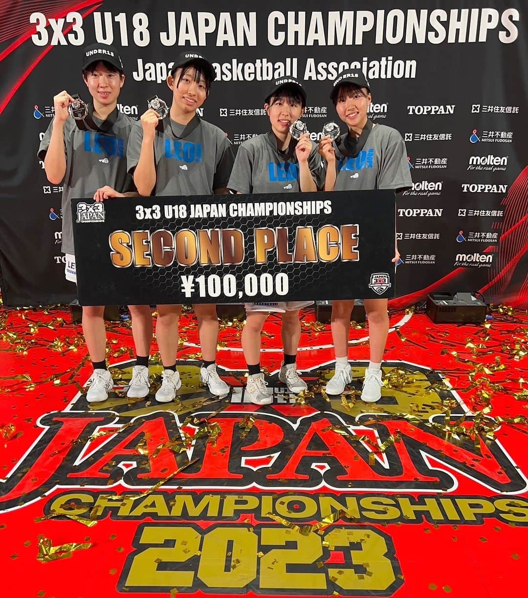 青木太一のインスタグラム：「第10回3x3 U18日本選手権大会   >>> 準優勝🥈 <<<  AOKICKSでチームウェアを作成した“LEO”  主催 公益財団法人日本バスケットボール協会  主管 公益財団法人日本バスケットボール協会  協賛 三井不動産株式会社 株式会社モルテン TOPPAN株式会社 三井住友信託銀行株式会社 ゼビオグループ  #バスケ#3x3 #AOKICKSHOOPS #AOKICKS #u18日本選手権」