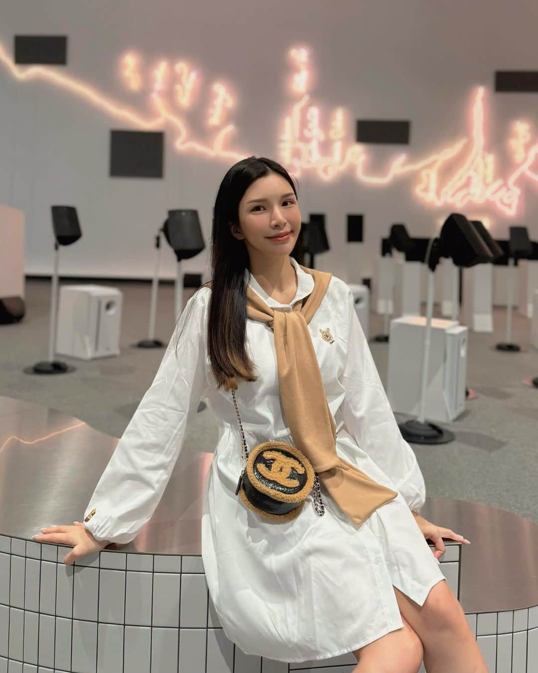 蘇心甯さんのインスタグラム写真 - (蘇心甯Instagram)「🤍 緣份這種東西 你若太隨便，就會錯過 但你太認真，就會難過  維尼穿搭 @caco_tw  #lala愛旅行 #高雄景點  #内惟藝術中心 #高雄美景」12月11日 7時09分 - lalababy625