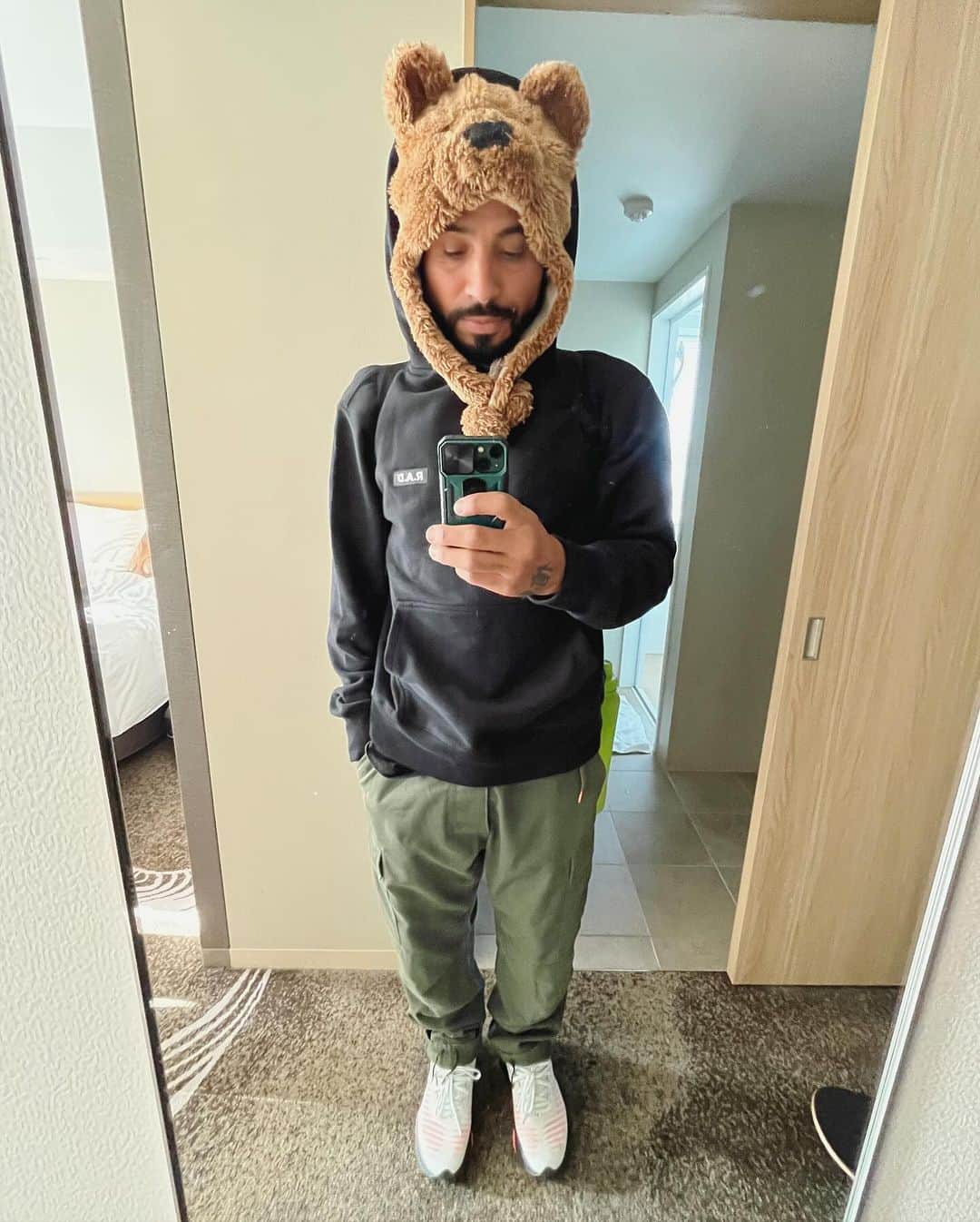 マニー・サンティアゴさんのインスタグラム写真 - (マニー・サンティアゴInstagram)「Tokyo days…🇯🇵🐻🍜🏟️🦁🚂」12月11日 7時52分 - mannysantiago