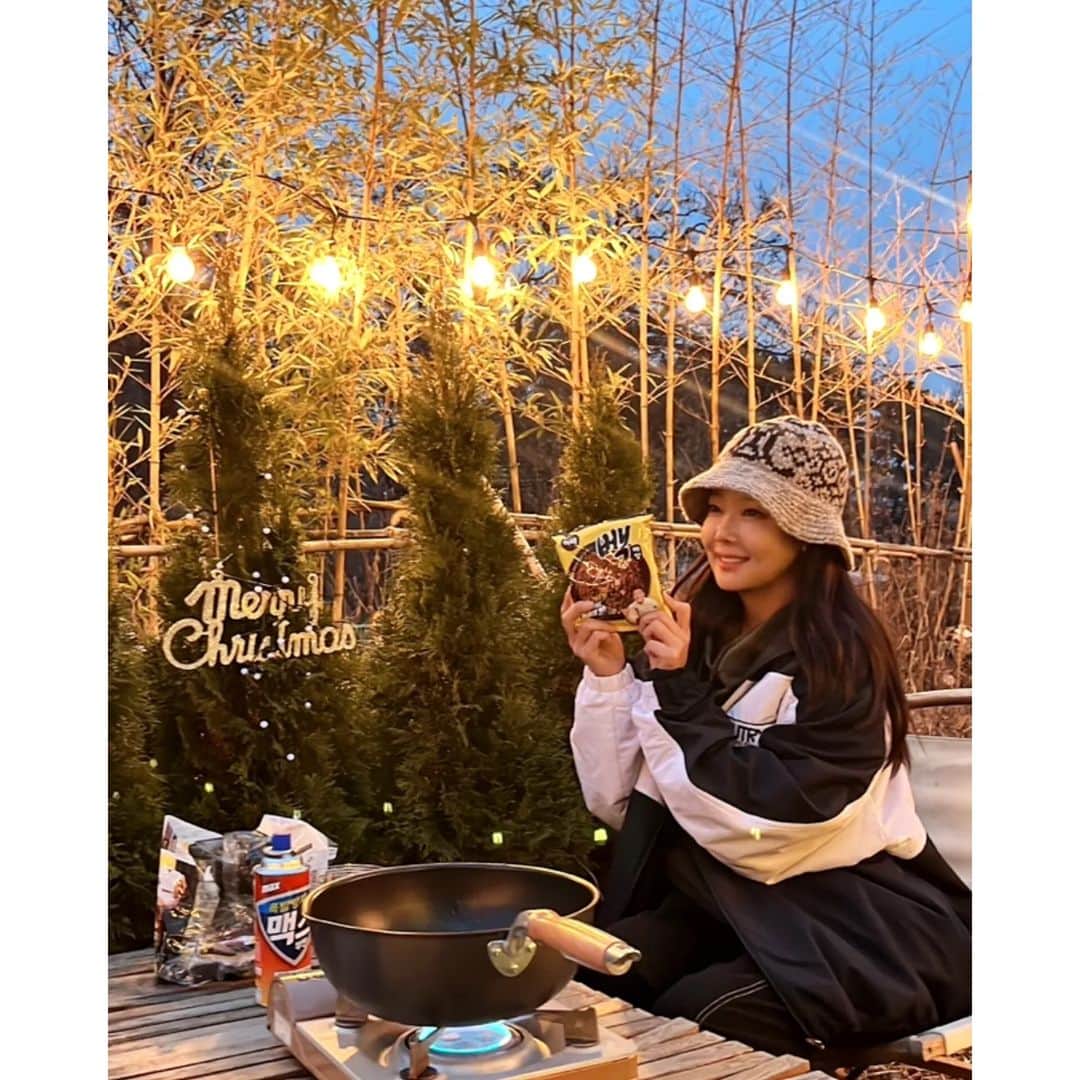 ソ・ユジンさんのインスタグラム写真 - (ソ・ユジンInstagram)「즐거운 캠핑♡ 날씨도 안춥고 넘 좋았당 !!」12月11日 10時38分 - yujin_so
