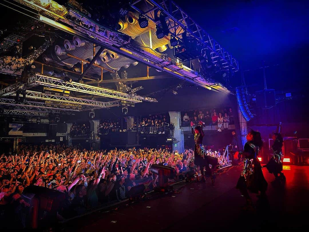 BABYMETALのインスタグラム：「Thank you for coming to BABYMETAL WORLD TOUR 2023 EU & UK in Barcelona🇪🇸  #BABYMETAL #BABYMETALWORLDTOUR2023 #BARCELONA」