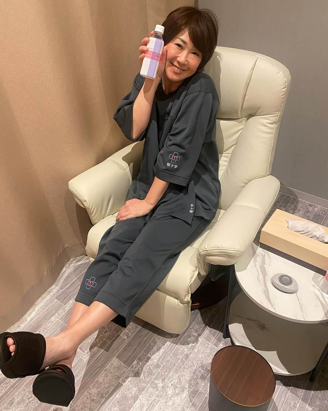 古閑美保さんのインスタグラム写真 - (古閑美保Instagram)「毎日恒例😊 身長伸びてました。そして体重も伸びてました、、、 今まで以上に健康第一、気をつけねば！！！ @sakurajyuji_healthcare  #桜十字病院  #人間ドック」12月11日 11時21分 - kogamihokogamiho