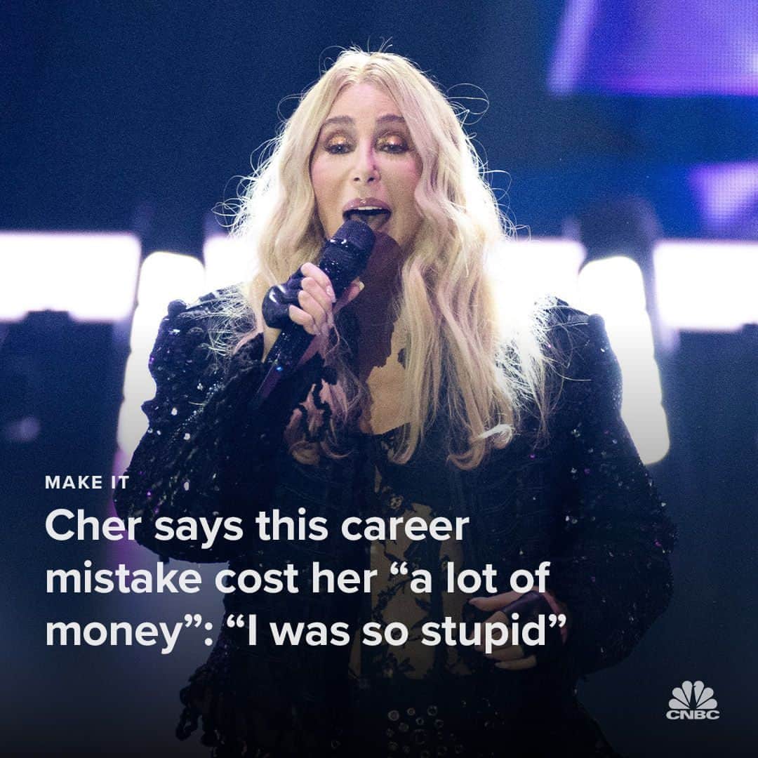 CNBCのインスタグラム：「Cher has sold over 100 million records and won a trove of awards, including a Grammy, an Emmy and an Oscar, across her six-decade career.   But there’s one mistake the 77-year-old singer made earlier in her career that still haunts her — and cost her “a lot of money,” she shared in a new interview.  Find out what that mistake was at the link in bio. (with @CNBCMakeIt)」