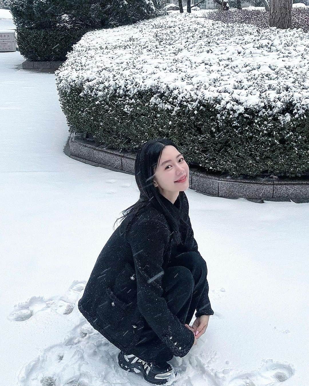 クララさんのインスタグラム写真 - (クララInstagram)「❄️ ⛄️ 🎄#snow」12月11日 12時16分 - actressclara