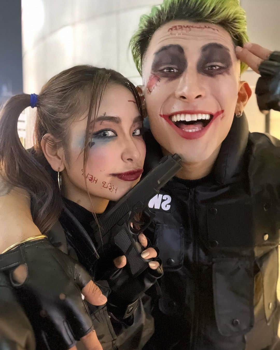JustIn (ジャスティン)のインスタグラム：「これはハロウィンの時の写真です！ 時差投稿です😎」