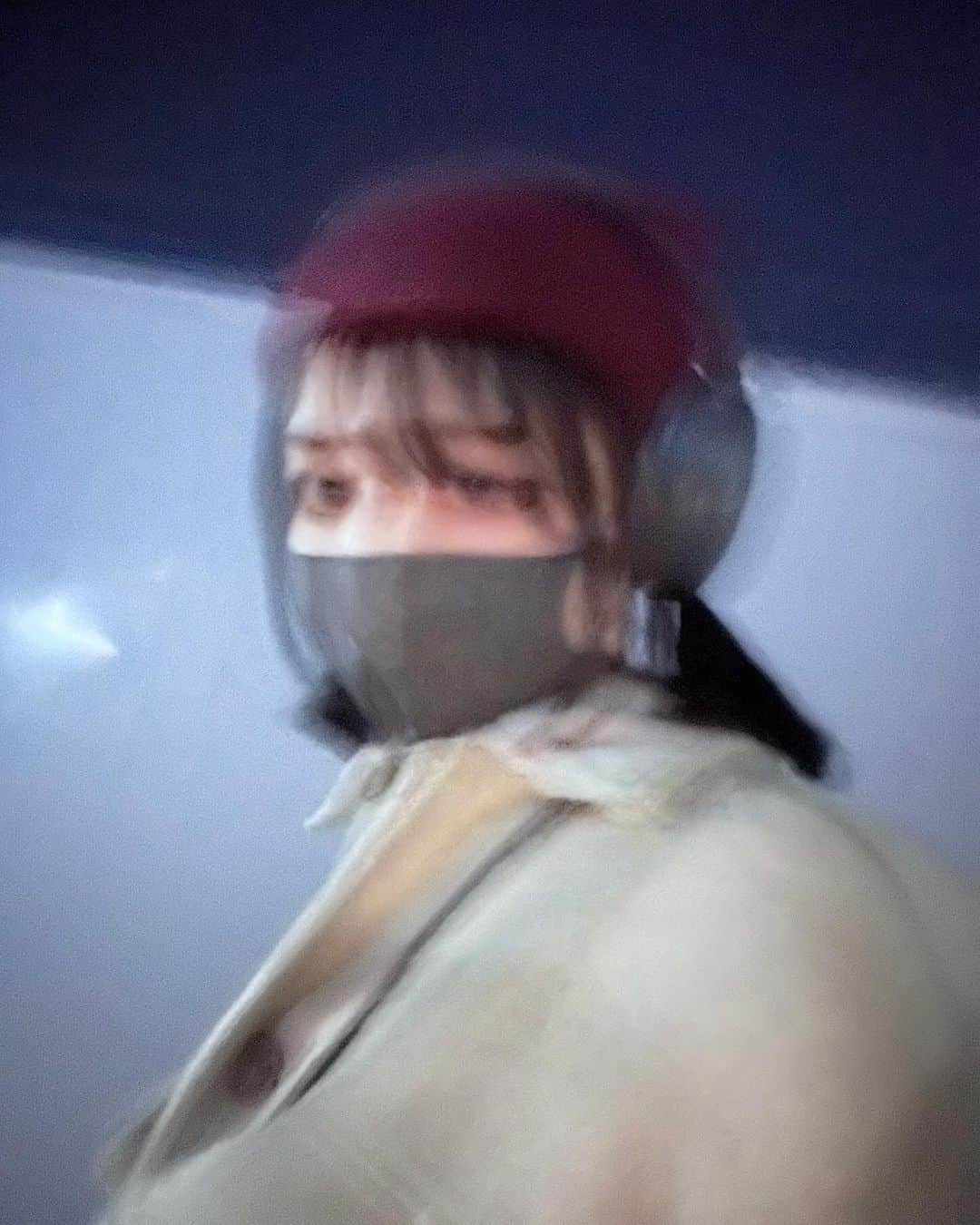 吉川愛のインスタグラム：「☺︎ 🩶」