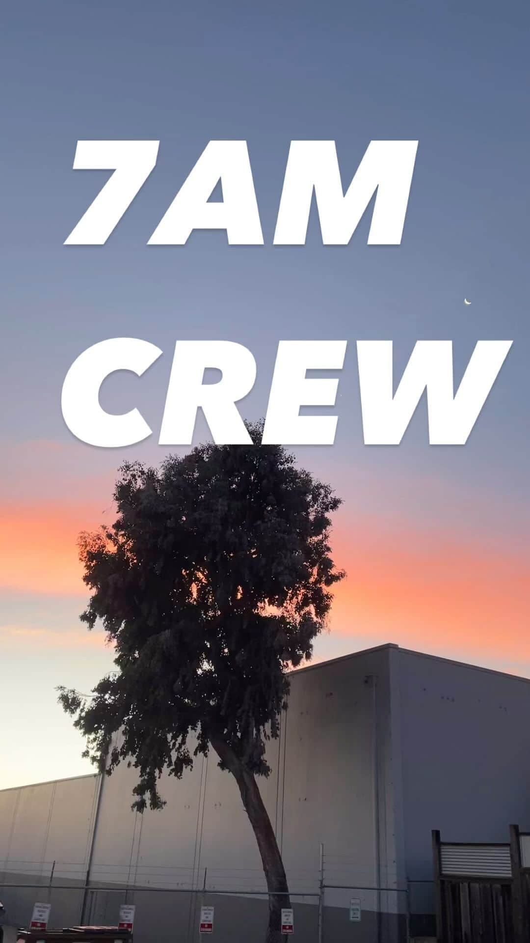 モーガン・キングのインスタグラム：「Morning Santa Cruz! Join us!」