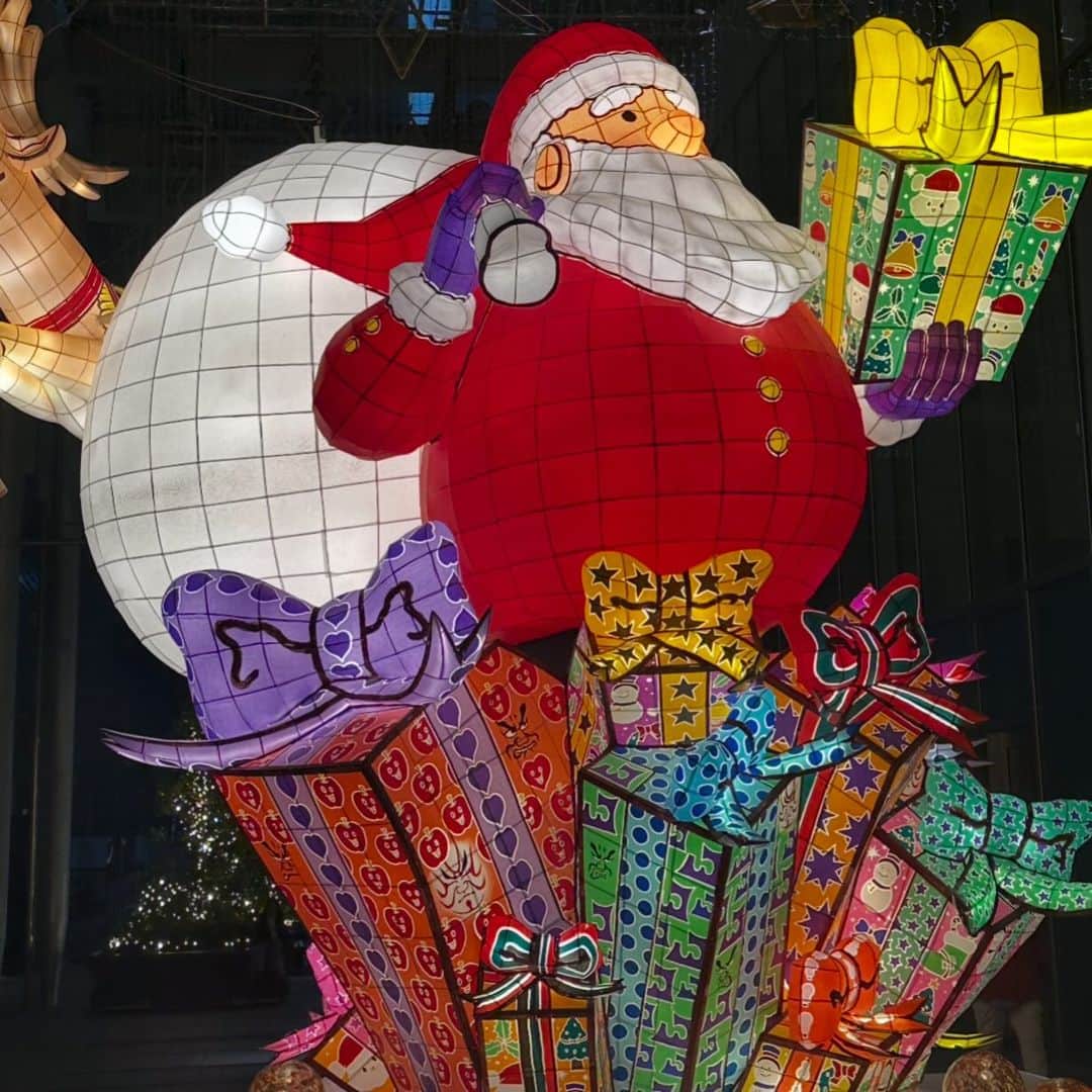 石丸幹二のインスタグラム：「さてさて、ここはどこでしょうかね。 クリスマスに歌のプレゼントを届けるべく、私はリハーサルに入ります。 #石丸幹二 #クリスマスディナーショー #ウェスティンホテル大阪 #帝国ホテル東京 #マリオットアソシアホテル名古屋」