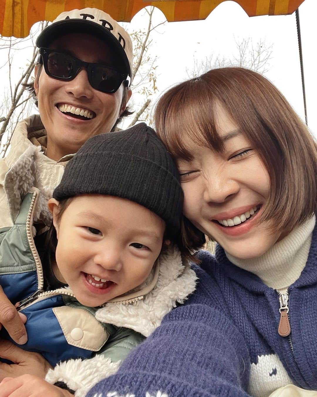 シン・ダウンのインスタグラム：「가을 같았던 지난주말🧸 별거 한거 없었던거 같은데 그냥 .. 다 좋았다😌  #신난다은👩🏻」