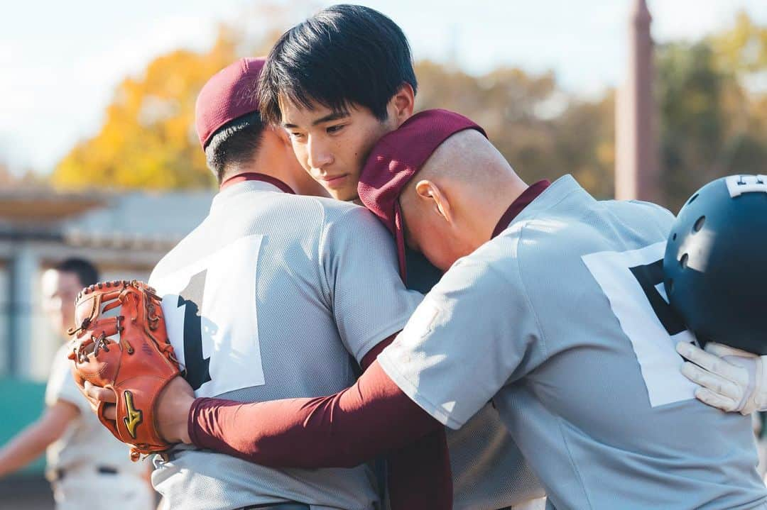 下剋上球児のインスタグラム：「⚾️  越山も星葉も、ナイスゲーム  #下剋上球児 第1〜3話と最新話は#TVer で配信中✨ #UNEXTparaviコーナー では全話配信中✨  #tbs #日曜劇場 #下剋上球児 #12月17日よる9時最終話放送」