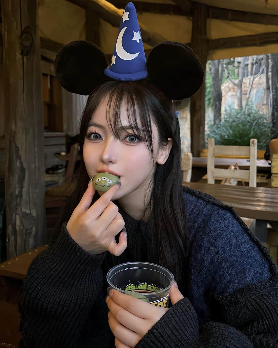 葉月ひまりさんのインスタグラム写真 - (葉月ひまりInstagram)「Christmas Disney🎄.*」12月11日 21時00分 - _00_h.m