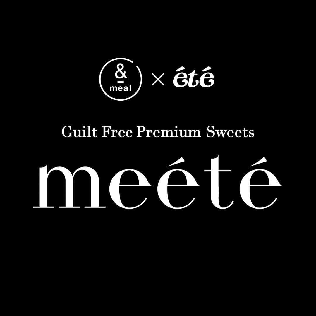 庄司夏子さんのインスタグラム写真 - (庄司夏子Instagram)「Collaboration with @andmeal_official  called “meété “ @meete_tokyo  Is releasing ″meété Guilt Free Premium Ice″ tomorrow 2023.12.12 Tue. 12:00 through reservation website @omakasejapan !   ″meété Guilt Free Premium Ice″の第1弾が明日2023年12月12日(火)12時より予約販売開始されます。  “苦手な食材や、アレルギーはございますか？”  日々の営業で必ずこの質問をゲストにします。 コロナを経て営業が本格的に再開し、日本はもちろんいろんな国からの方々と日々接する機会が増えました。その中で、乳製品や小麦粉、卵から始まりアレルギーや苦手食材を聞く事が増えたように感じていました。また自宅でご飯を食べる頻度が高まったことにより自分や家族の健康を配慮する人も増加傾向にあると感じていました。 実際に消費者庁「令和3年度食物アレルギーに関連する食品表示に関する調査研究事業報告書」でもそのようなデータがでています。  味が完成されたデザート、特にアイスを本当の無添加物でヴィーガン、グルテンフリーでつくることは簡単ではありません。世界で勝負している食と美, それぞれのプロフェッショナルである私たちが長い試作期間を経て身体の細胞に寄り添ったアイスをつくりました。 シェフの私が考案する味の構成とレシピに加え国家資格管理栄養士とフードドクター（一般社団法人日本フードドクター食医学協会）メンバーで構成された @meeth_official の @andmeal_official by @sonchan0111 とタッグを組み、美と健康のアプローチが一つになっています。  乳化剤、安定剤、着色料、香料無添加の100％ナチュラルな手づくり製法に加え、生クリーム、白砂糖不使用、グルテンフリー、プラントベース(vegan)の原材料でありながら、リッチな濃厚さも兼ね備えた贅沢な味わいは、これまでのギルトフリーという概念を覆してくれます。 フレーバーはétéシグネチャーマンゴーにちなみマンゴー杏仁、美容効果の高い豆乳を使用したソイココナッツ、リッチにカカオが香るハイカカオの３種類になります。(個人的に普段チョコレート菓子を我慢してるのでプラントベースでつくったハイカカオは一番お気に入りです。サウナ後🧖に食べるのが夢です。笑)  美しさの高みを目指す人、いつまでも健康でいて欲しいと心から願う家族や大切な人に食べてもらいたい作品です。  I would like to Announce that we @ete.restaurant  and @andmeal_official created the ice cream brand .and 1st edition will be vegan,gluten free ice cream will release tomorrow. It is not easy to make ice cream that tastes perfect without additives. However, we, professionals in the fields of food and beauty who are competing on the world stage, have created an ice cream that is close to the body ,like inner beauty and health . In addition to the taste composition and recipes devised by my chef, we have combined the health approach of a beauty expert. I hope that people who aspire to the heights of beauty, and the families and loved ones who wish them to stay healthy forever will enjoy the ice cream which is we created :)    発送予定時期 　2024年1月22日（月）以降 順次発送  販売サイト(オンライン販売になります) 　　@omakasejapan    @andmeal_official   #guiltfree #guiltfreesweets #premiumice #premiumicecream」12月11日 17時07分 - natsuko.ete