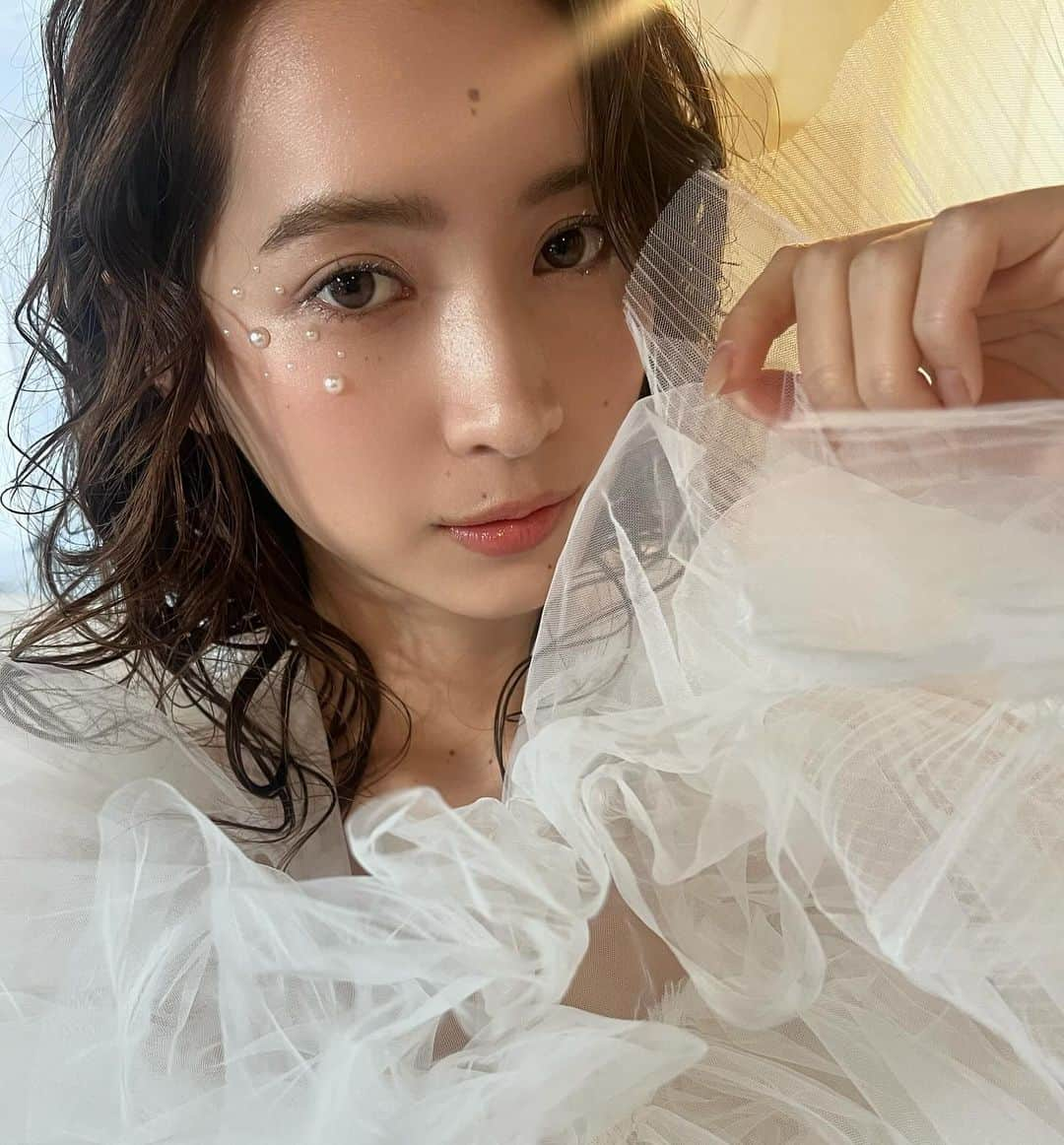 スカイMKさんのインスタグラム写真 - (スカイMKInstagram)「初めての雰囲気…𓂃🫧‪  クルクルヘアーに透明感ラメラメメイク めっちゃ可愛かった🥰」12月11日 20時10分 - skymk_v