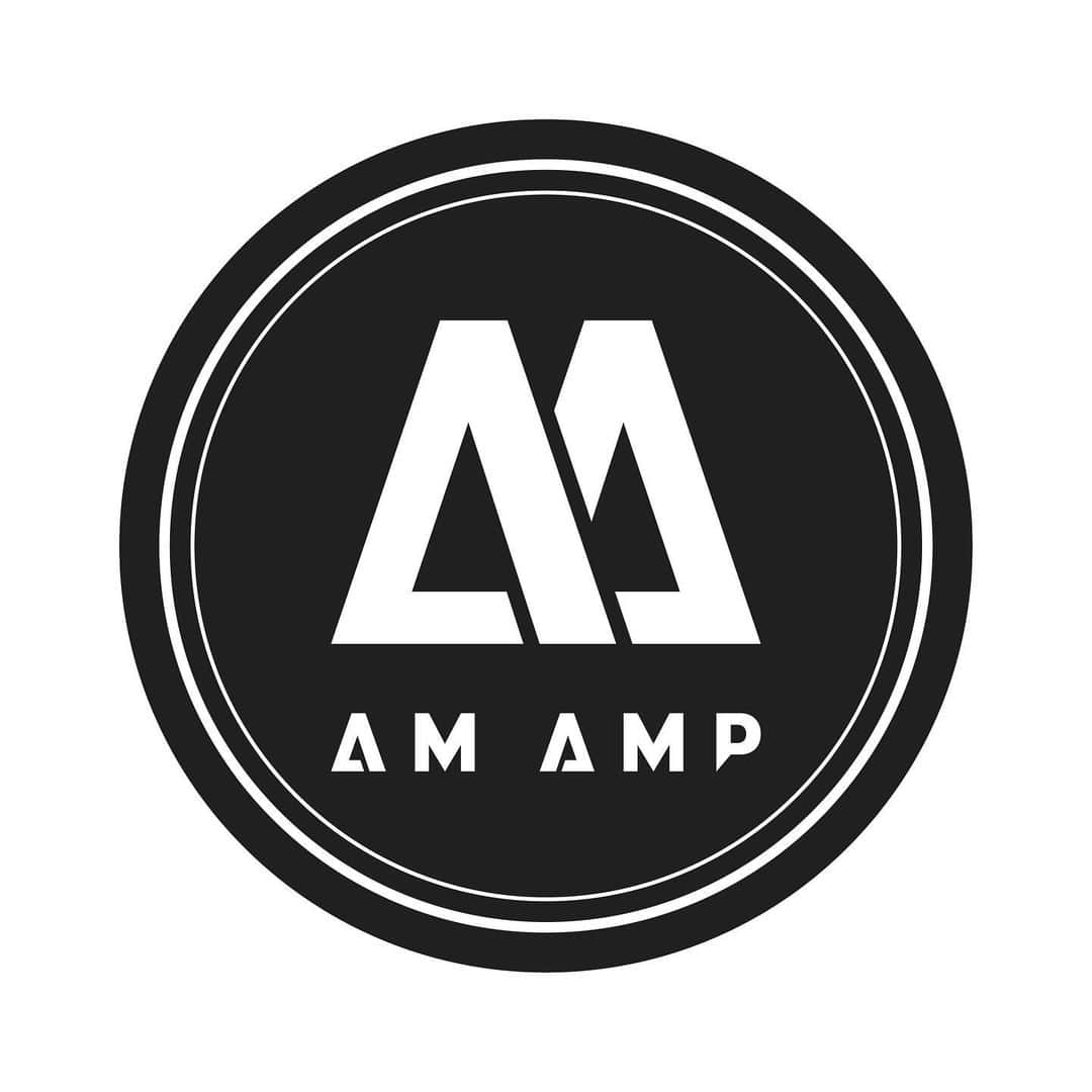 Hasshi（はっしー）のインスタグラム：「ジャンルレスバンド "Am Amp" の新しいバンドロゴを制作させて頂きました！  メインロゴでは頭文字の「A A」とも「AM」とも読めるシンボルデザインに。 それぞれ由来になっている「アンプ」 「音の増幅」をスタイリッシュかつポップにデザインしました！  友達のバンドにこうして関われて嬉しい。 ジョンくん依頼してくれてありがとう！  #AmAmp #ロゴデザイン #ロゴ制作 #グラフィックデザイン #logodesigns #graphicdesign」