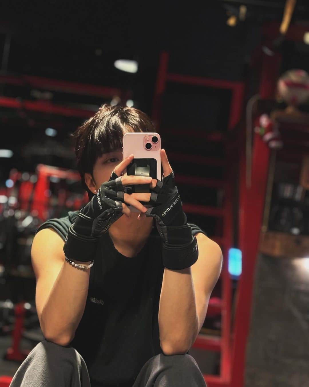 ヘンドリー（HENDERY）のインスタグラム：「🏋️🏋️🏋️」