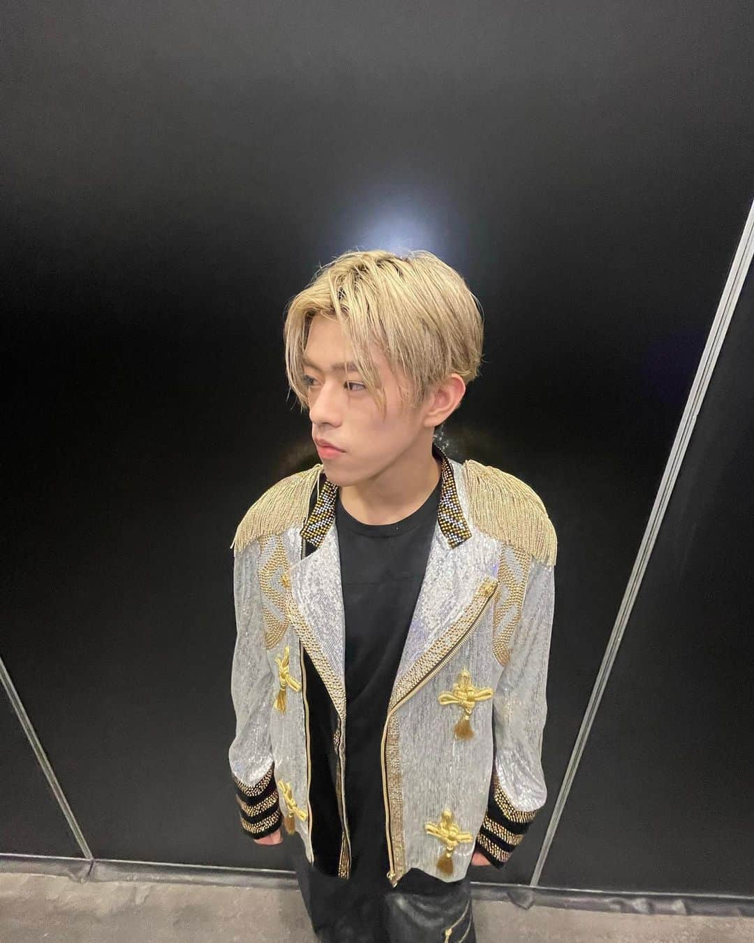 TAKUMIさんのインスタグラム写真 - (TAKUMIInstagram)「. KUWAHARA TAKUMI EXILE LIVE 2023 in TAIPEI  #THEJETBOYBANGERZ #TJBB #桑原巧光」12月11日 21時29分 - beatelements_takumi