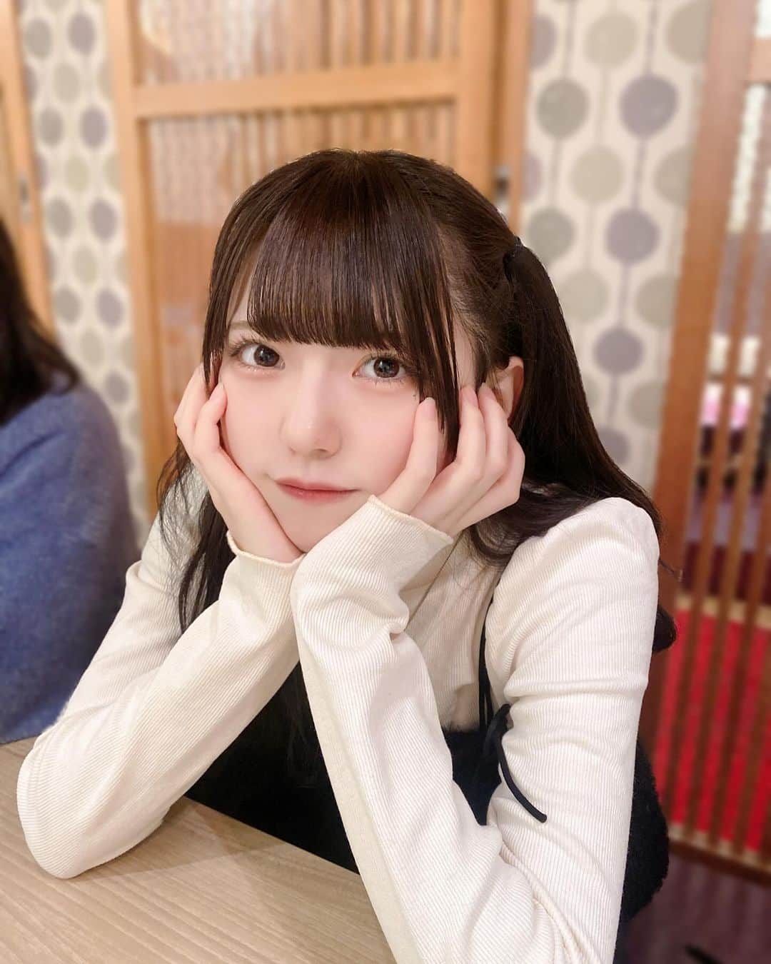 吉田芽梨奈のインスタグラム