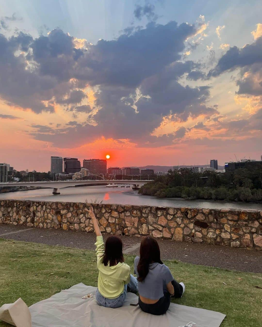 泉玲菜さんのインスタグラム写真 - (泉玲菜Instagram)「. . kangaroo point🇦🇺 . .」12月11日 22時51分 - _reina.0214