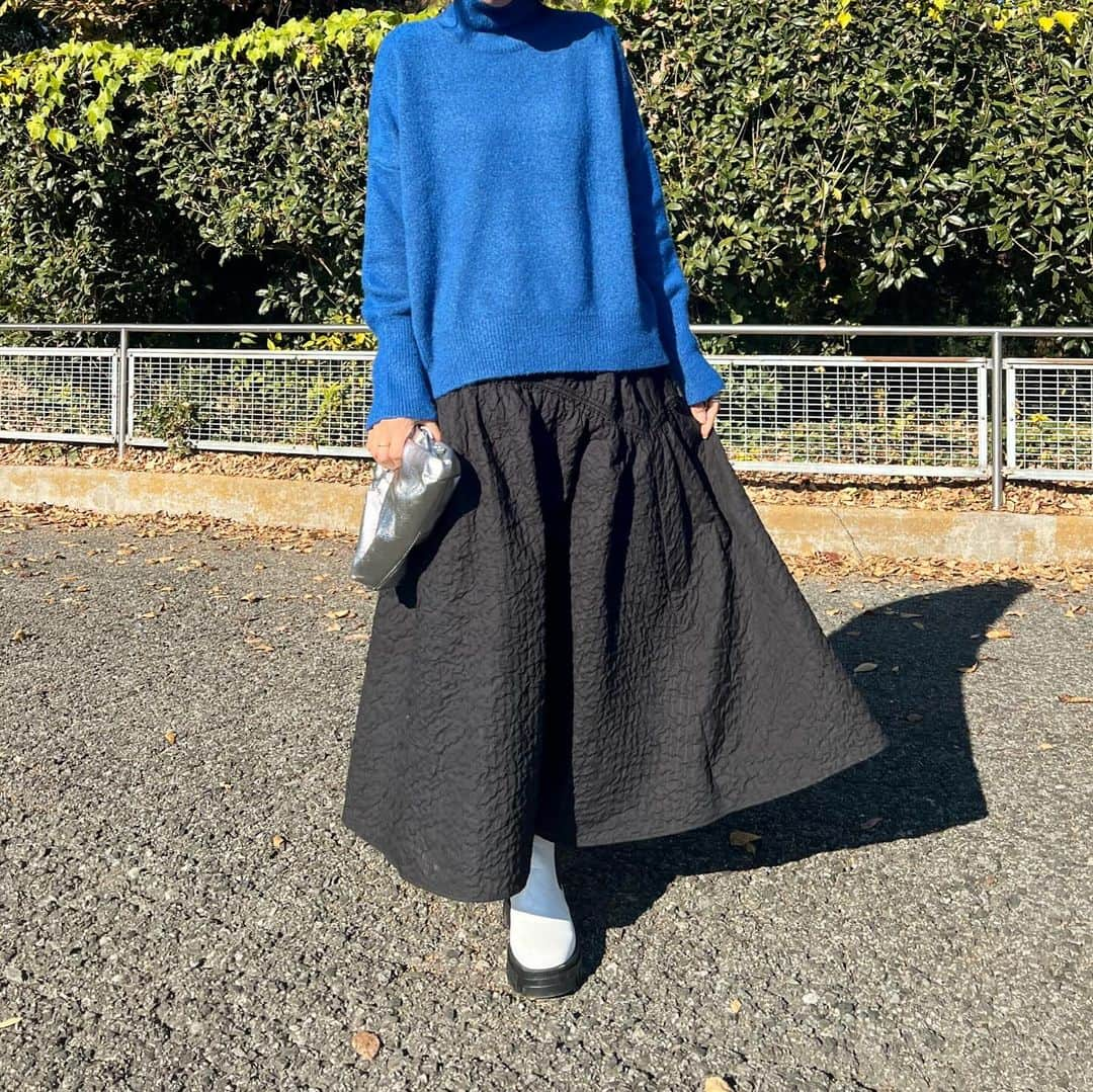 yyurielさんのインスタグラム写真 - (yyurielInstagram)「. いつかのプチプラコーデ💙  @shein_japan @sheinofficial  12/30まで🌼 お買い上げ金額1～5,999円までは15%OFF、6000円以上は20%OFFになります◎  クーポンコード EBSJP271」12月12日 10時05分 - yyuriel