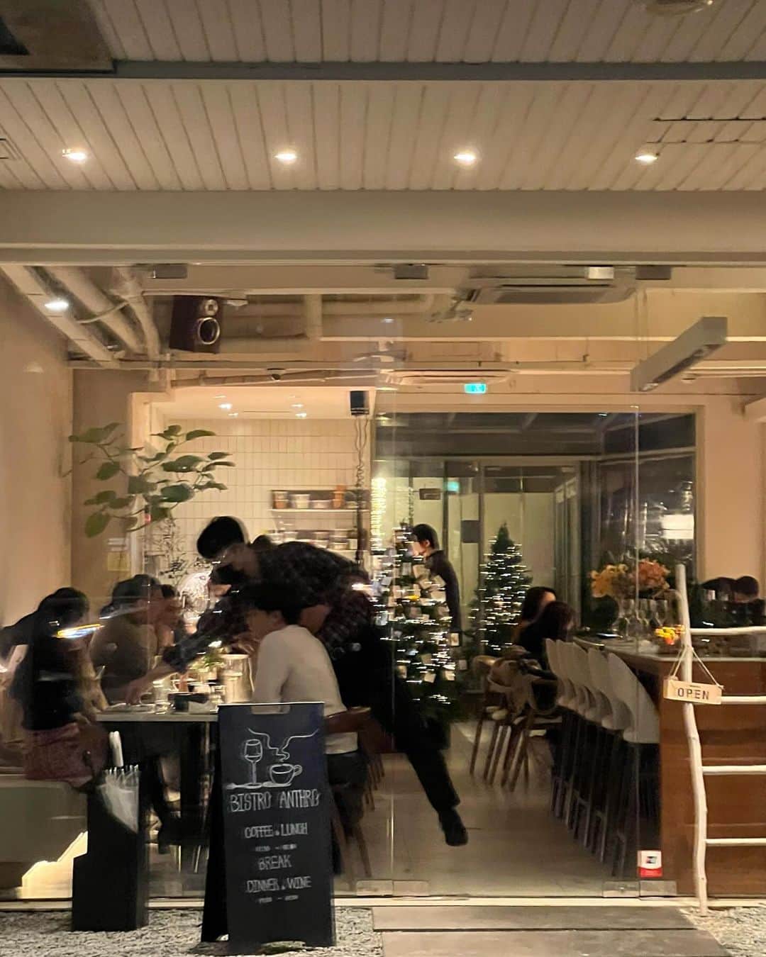 zussaさんのインスタグラム写真 - (zussaInstagram)「韓国🇰🇷また行きたい🖐️❤️」12月12日 8時58分 - niwatorigoya
