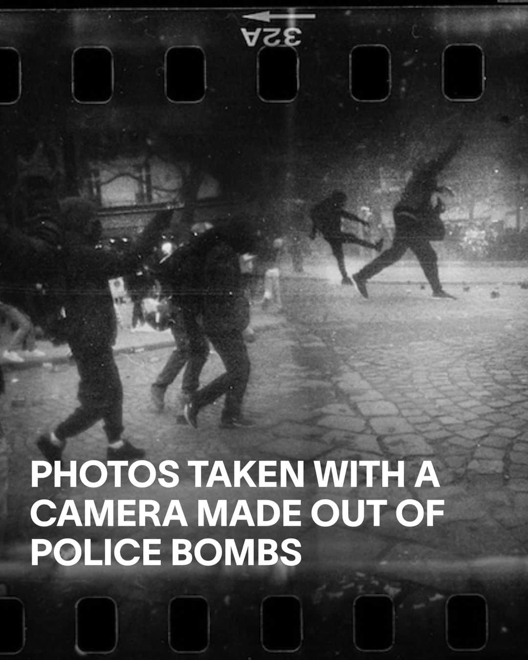 VICEのインスタグラム：「Unfortunately for French protesters, police in France absolutely love an explosive. ⁠ ⁠ Five years ago, as the gilet jaunes movement swept through the country, French riot police often threw explosive grenades into crowds of protesters, mutilating and blinding multiple people. ⁠ ⁠ Antoine Boudinet, a friend of photographer Steven Monteau, lost a hand because of a GLI-F4 grenade - a bomb containing 26 grams of TNT, which was used for crowd control in France before being banned in 2020.⁠ ⁠ Monteau created a camera with the shrapnel from some of these explosives, which he used to photograph further clashes between police and protesters. See more at the link in bio.」