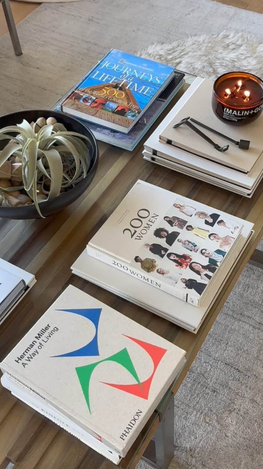 マリン&ゴッツのインスタグラム：「looking to find the perfect gift for your design-forward friend or family member? here is a list of some things we think they would like to see under the tree this year.  our gift sets are designed for the design lover.」
