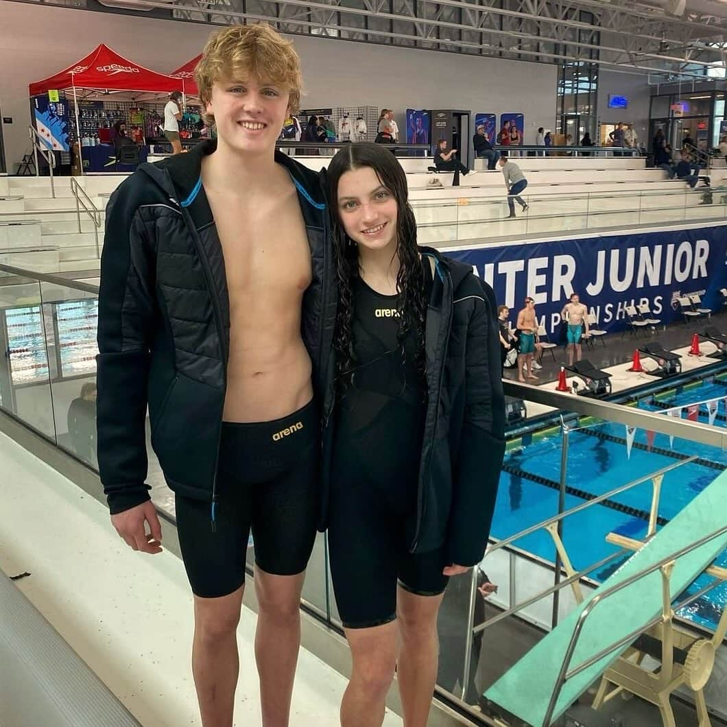 arenausaさんのインスタグラム写真 - (arenausaInstagram)「Special shoutout to our athletes that were killin it at juniors all weekend 🔥💥  #teamarena #arenausa #planetwater」12月12日 2時30分 - arenausa