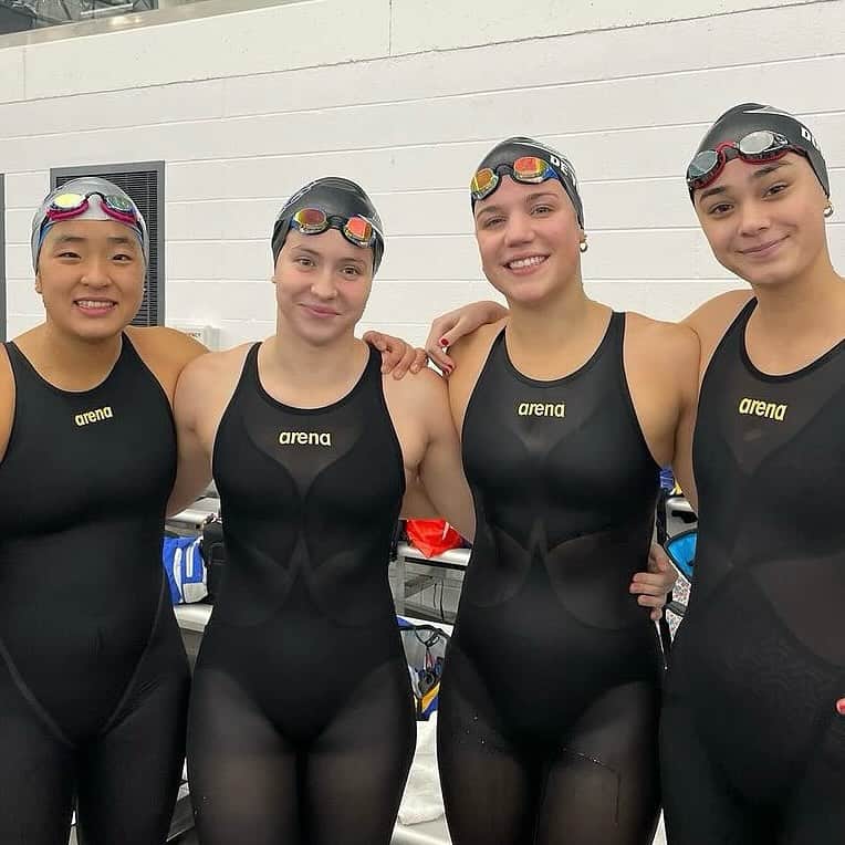 arenausaさんのインスタグラム写真 - (arenausaInstagram)「Special shoutout to our athletes that were killin it at juniors all weekend 🔥💥  #teamarena #arenausa #planetwater」12月12日 2時30分 - arenausa