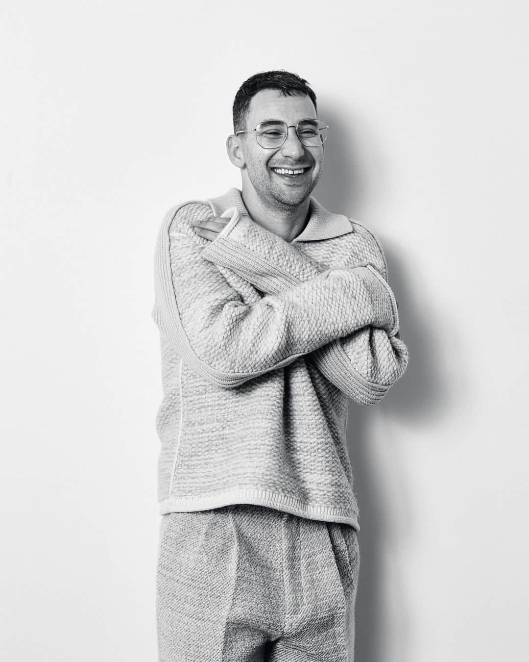 ZOO Magazineさんのインスタグラム写真 - (ZOO MagazineInstagram)「ZOO MAGAZINE ISSUE #81: A PERFECT DAY  Jack Antonoff by Bryan Adams shot and interviewed exclusively for ZOO MAGAZINE 81 - ZOO MAGAZINE 20 YEARS  Full look: ZEGNA @zegnaofficial @alessandrosartoriofficial  Photographer: Bryan Adams @bryanadams Talent: Jack Antonoff @jackantonoff  Stylist: Tom Kivell @tomkivell_stylist @seemanagement Hair and Makeup: Kevin Ryan @kevinryanhair @artandcommerce  Photographer’s Assistant: Edward Smith Stylist’s Assistants: Peter Hallberg Creative Director: @patriciavillirillo Publicist: @huxley, a special thank you to Nic Bestley and Micaela Cohen  Location: Pier59 Studios, STUDIO 9 @pier59studios Interview: Jim Butler  #ZooMagazine #20YEARSZOOMAGAZINE」12月12日 2時31分 - zoomagazine